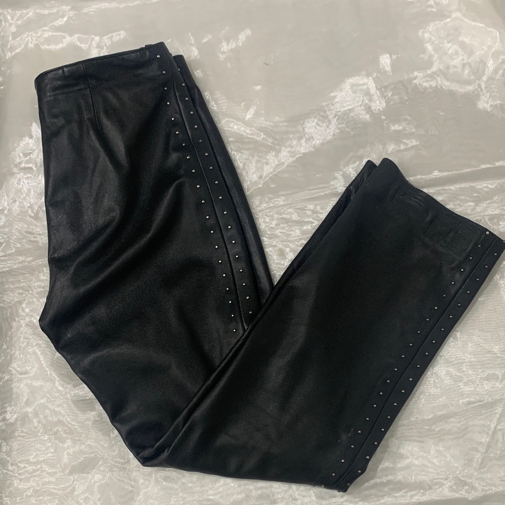 Made in 🇨🇦Vintage 90’ Danier Black Studded Leather Pants